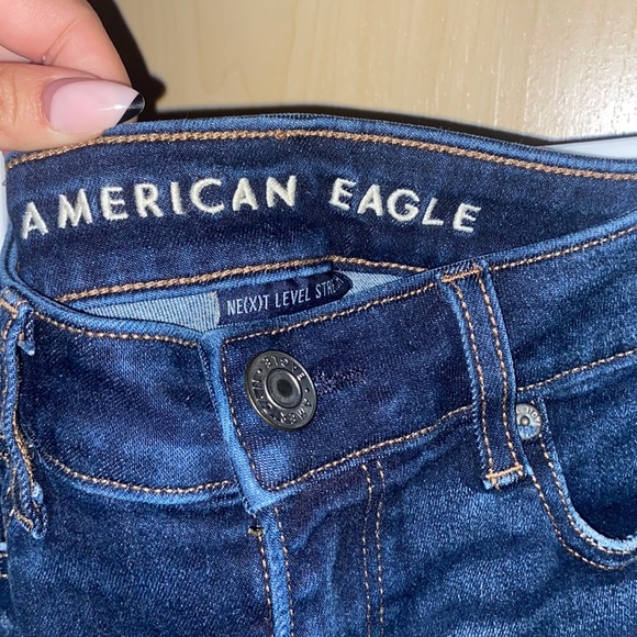 American eagle next level stretch distressed denim shorts - Picture 3 of 4